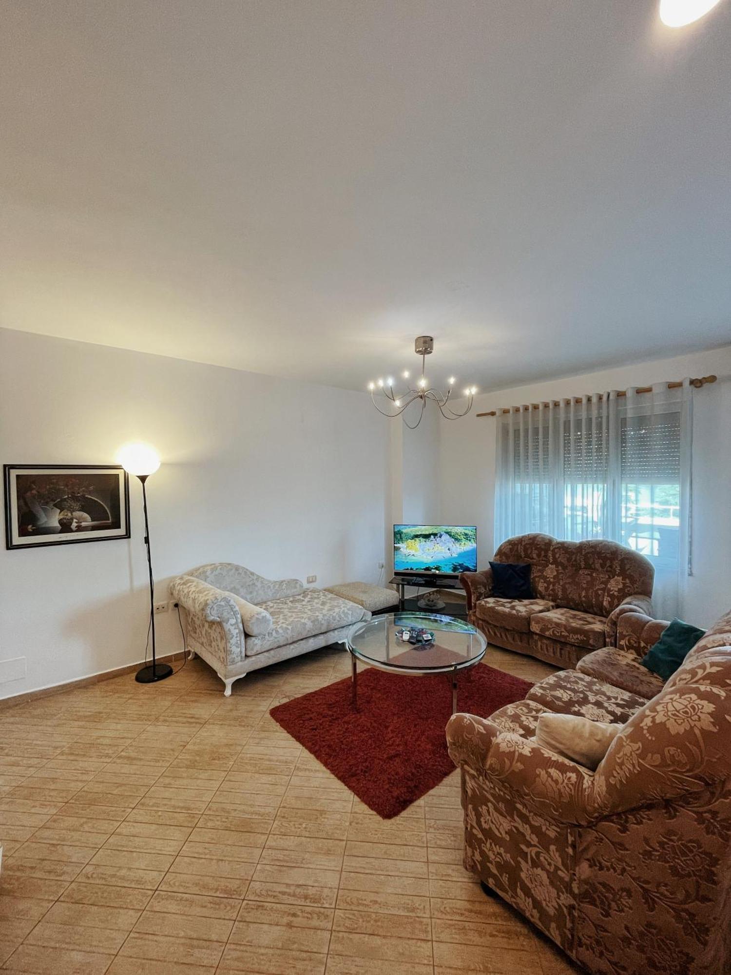 Lovely Apartment Tirana Bagian luar foto