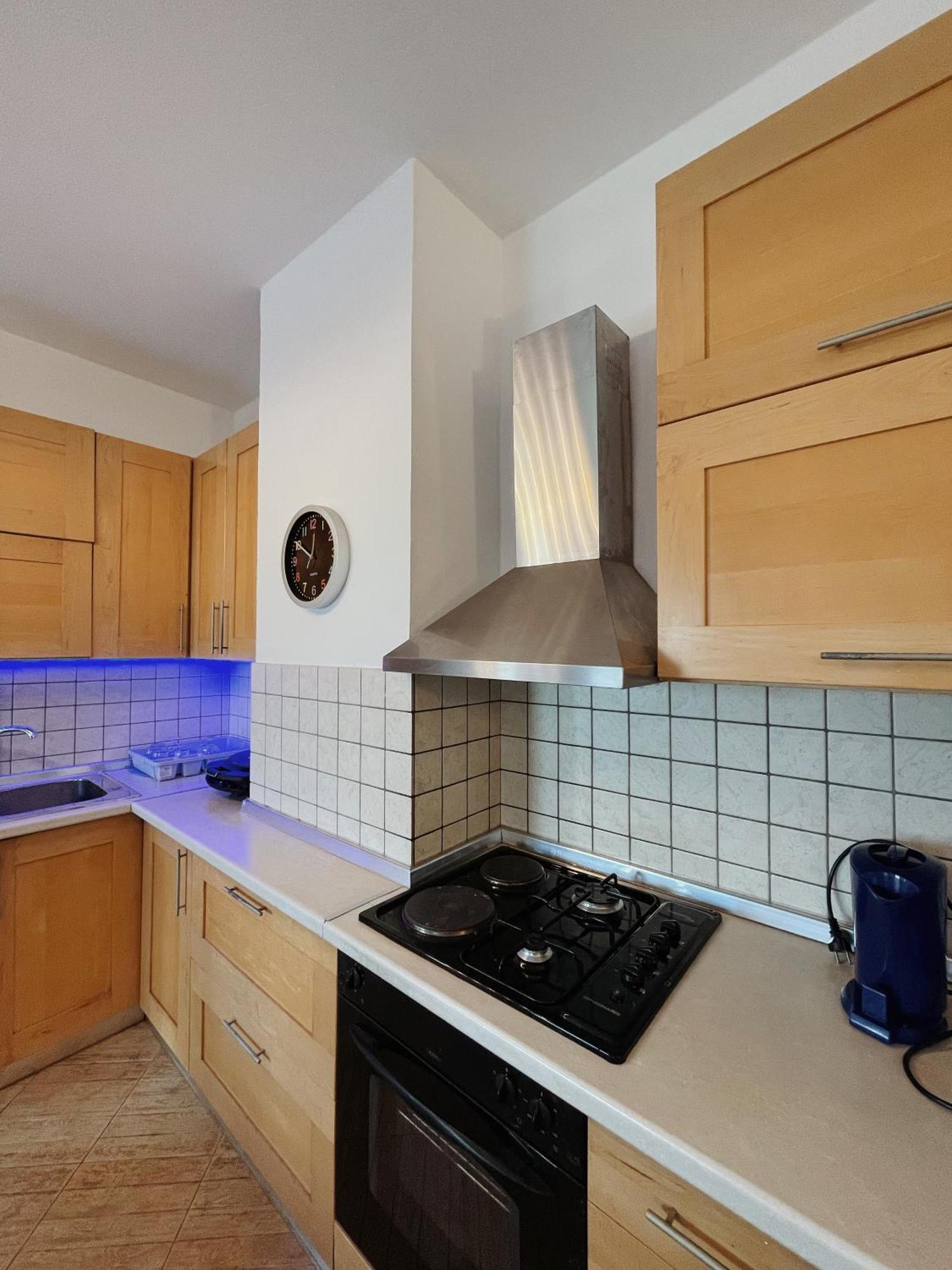 Lovely Apartment Tirana Bagian luar foto