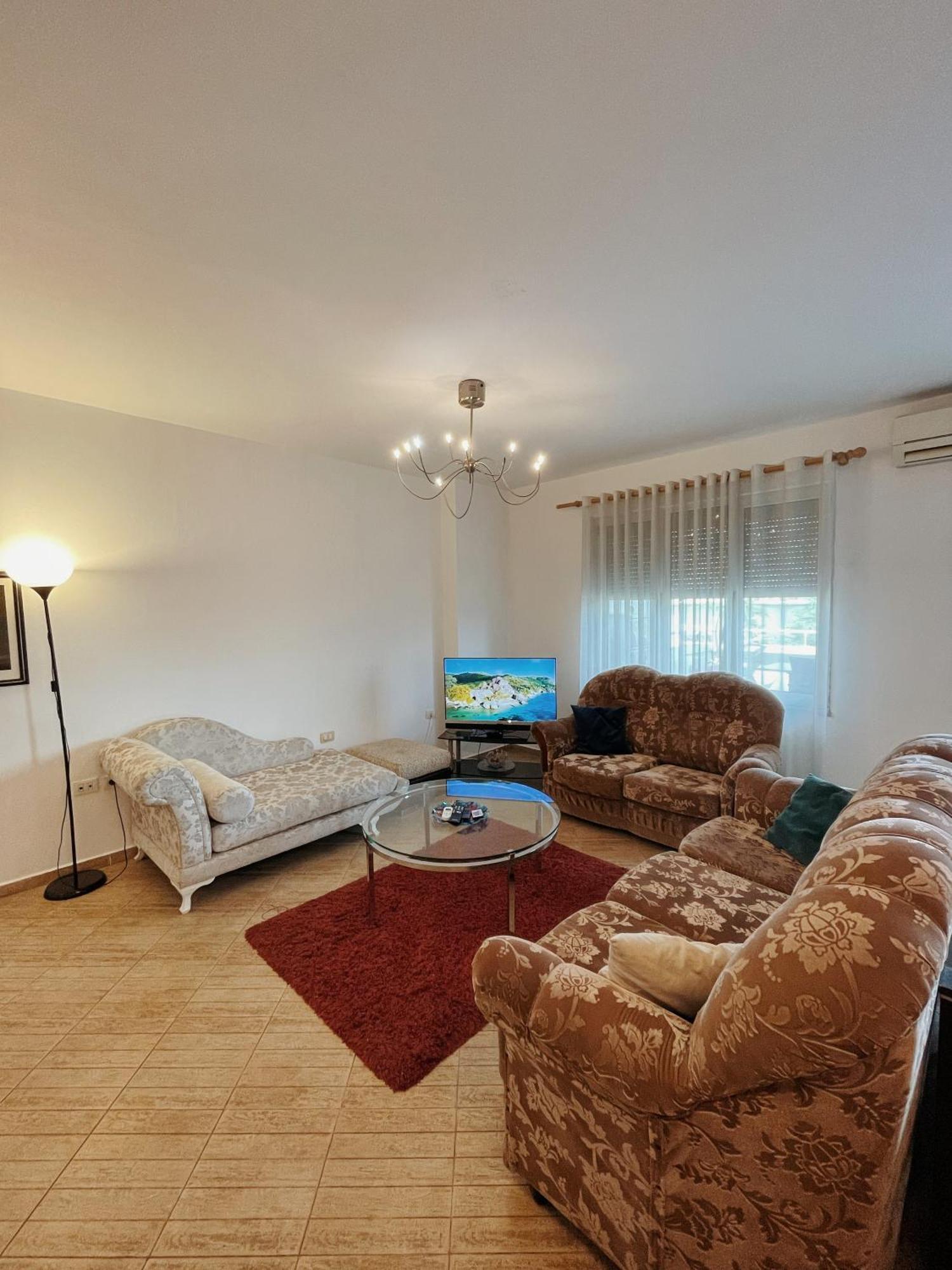 Lovely Apartment Tirana Bagian luar foto