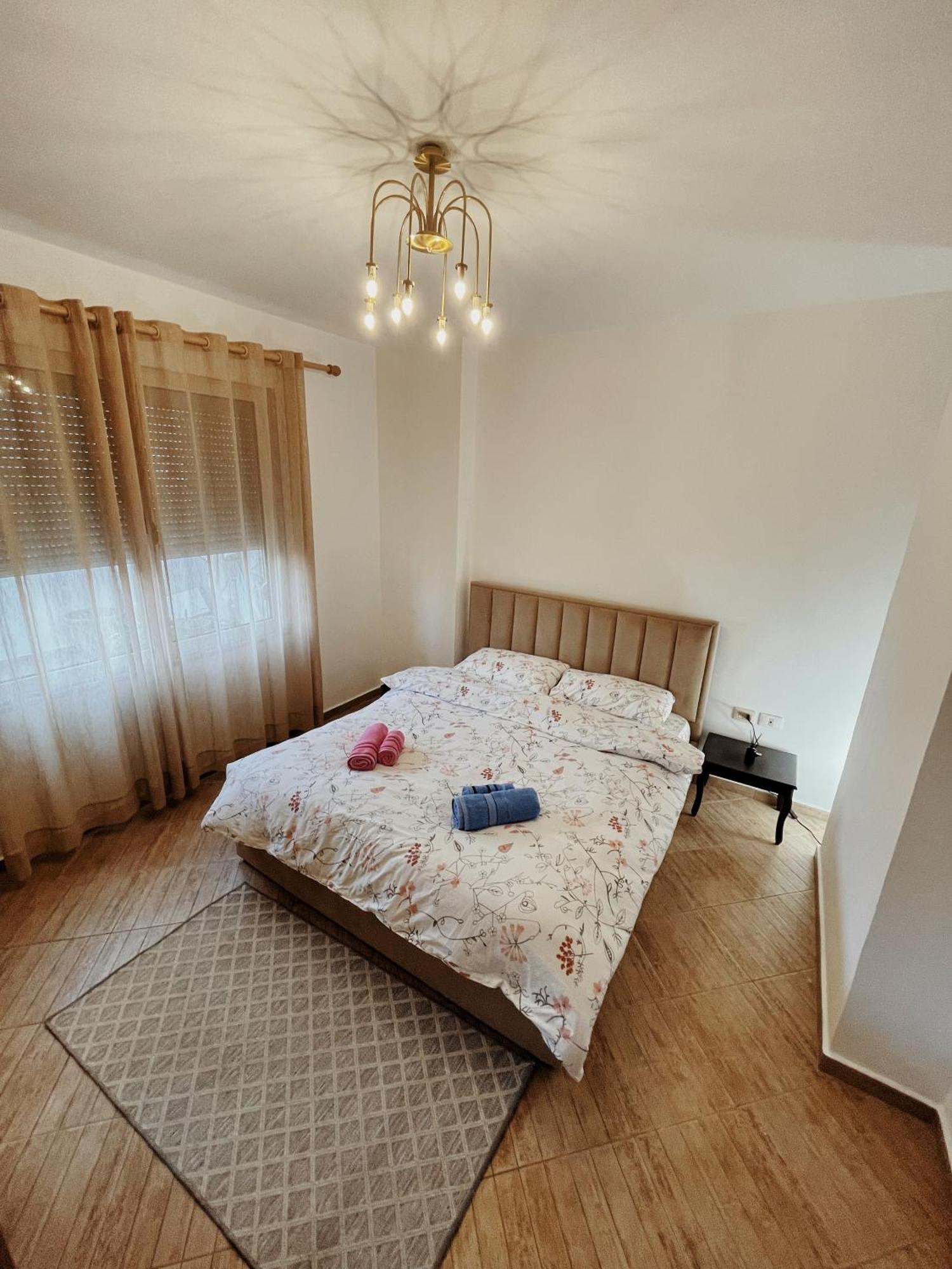 Lovely Apartment Tirana Bagian luar foto